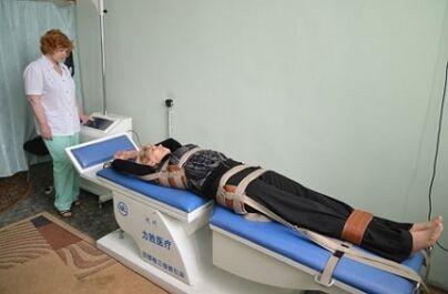 stuburo trauka dėl krūtinės ląstos osteochondrozės